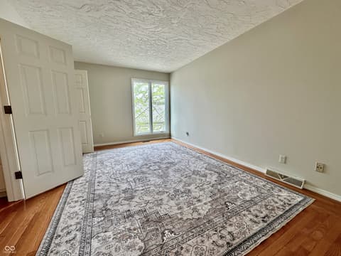 Photo of 1030 Stratford Hall Street, Indianapolis, IN