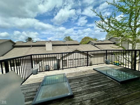 Photo of 1030 Stratford Hall Street, Indianapolis, IN