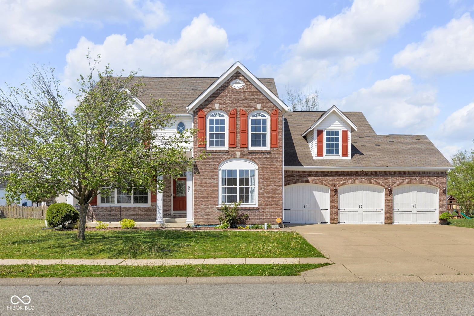Front exterior at 954 Farmington Trail, Brownsburg, IN