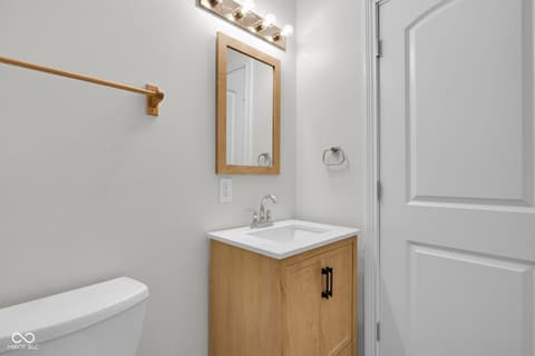 Bathroom at 954 Farmington Trail, Brownsburg, IN