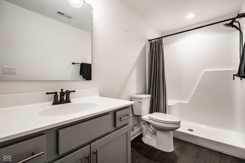 Photo of 5855 N College Avenue, Indianapolis, IN