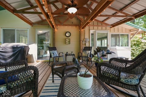Photo of 3978 State Road 135 S, Nashville, IN