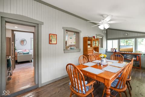 Photo of 3978 State Road 135 S, Nashville, IN