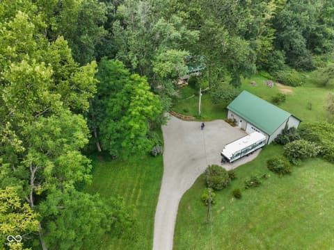 Photo of 3978 State Road 135 S, Nashville, IN