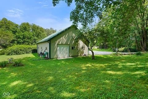 Photo of 3978 State Road 135 S, Nashville, IN