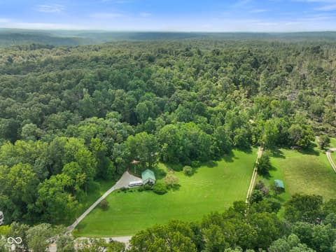 Photo of 3978 State Road 135 S, Nashville, IN