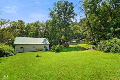 Photo of 3978 State Road 135 S, Nashville, IN