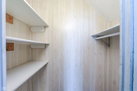 Storage — 107 1st Street, Shelbyville, IN