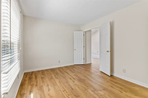 Photo of 10635 Chesapeake Drive N, Indianapolis, IN
