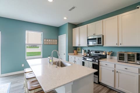 Photo of 2503 S Carlota Drive, New Palestine, IN