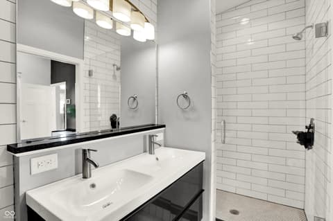 Photo of 1334 Laurel Street, Indianapolis, IN