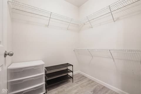 Walk In Closets — 3526 Shepperton Boulevard, Indianapolis, IN
