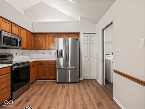 Photo of 7404 Chapel Villas Drive, Indianapolis, IN
