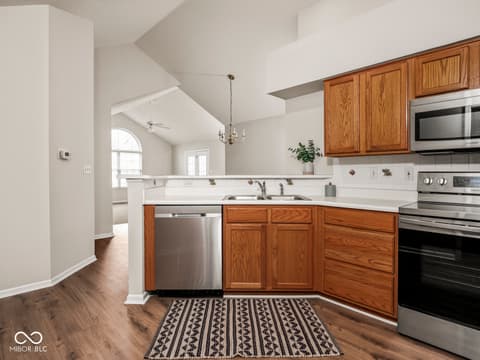 Photo of 7404 Chapel Villas Drive, Indianapolis, IN