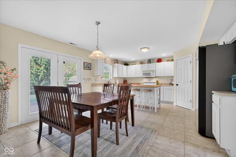 Breakfast Area — 15941 Concert Way, Noblesville, IN
