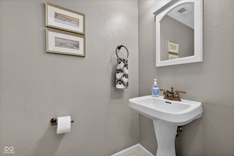 Bathroom at 15941 Concert Way, Noblesville, IN