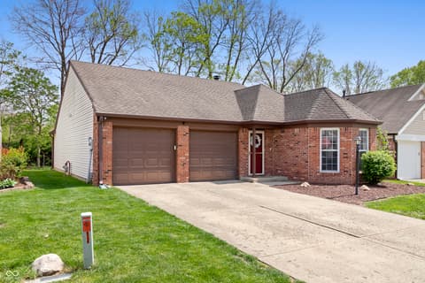 Photo of 9760 River Oak Lane E, Fishers, IN