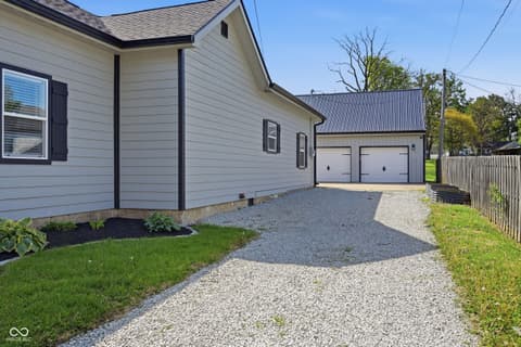 Side exterior at 212 E Madison Avenue, Pendleton, IN