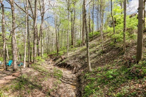 Photo of 4826 E County Road 100 S, Avon, IN