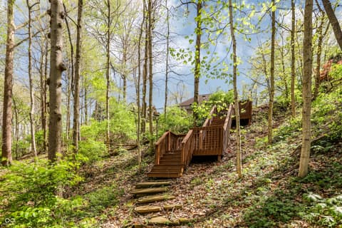Photo of 4826 E County Road 100 S, Avon, IN