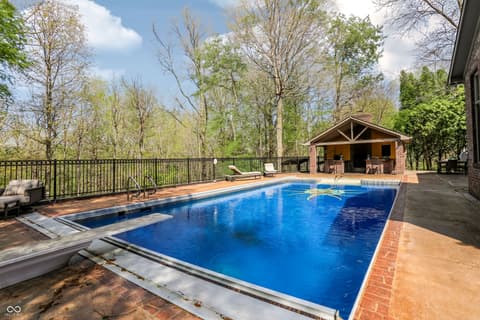 Photo of 4826 E County Road 100 S, Avon, IN