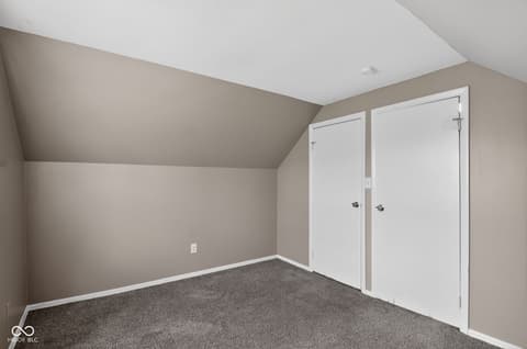 Bonus room at 1717 S 9th Avenue, Beech Grove, IN