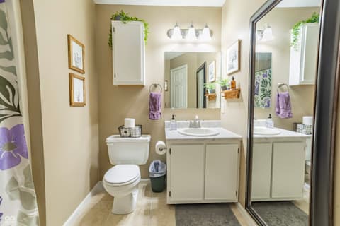 Photo of 8566 Buckingham Drive, Columbus, IN