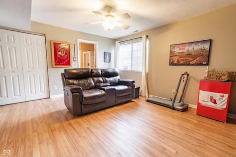 Photo of 8566 Buckingham Drive, Columbus, IN