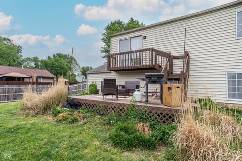 Photo of 8566 Buckingham Drive, Columbus, IN