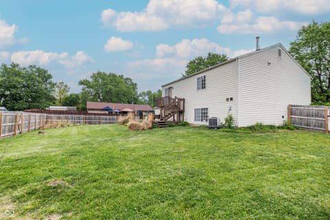 Photo of 8566 Buckingham Drive, Columbus, IN