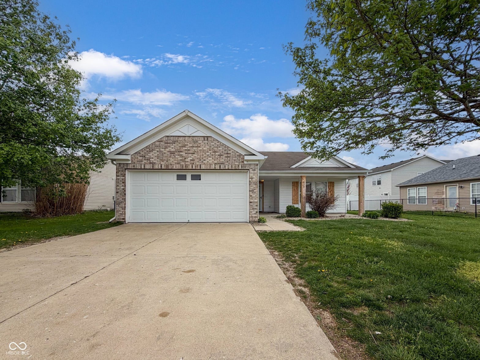 Photo of 526 Bourneside Drive, Greenfield, IN