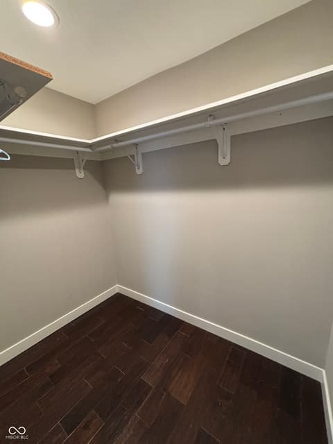 Walk In Closets — 3852 Hoyt Avenue, Indianapolis, IN