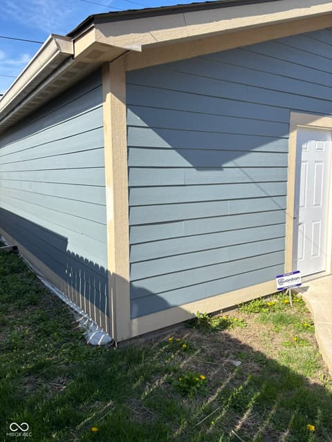 Garage at 3852 Hoyt Avenue, Indianapolis, IN