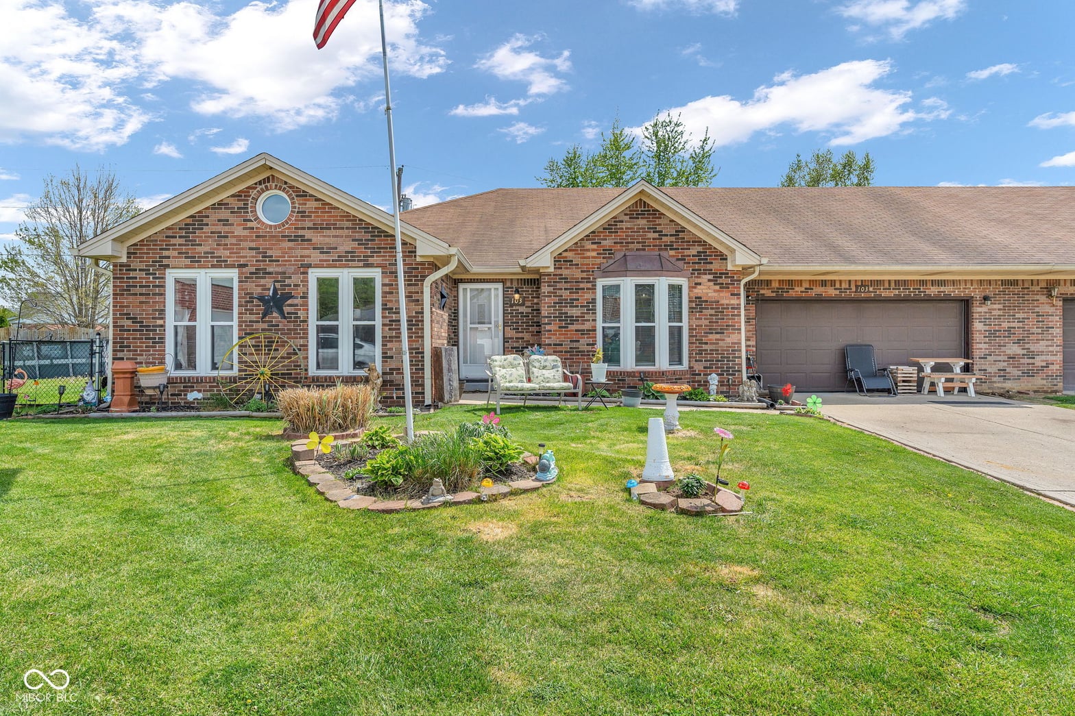 Photo of 103 Weber Court, Franklin, IN