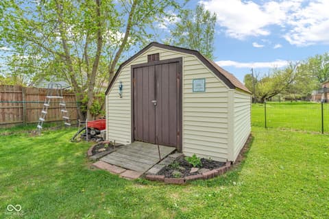 Photo of 103 Weber Court, Franklin, IN