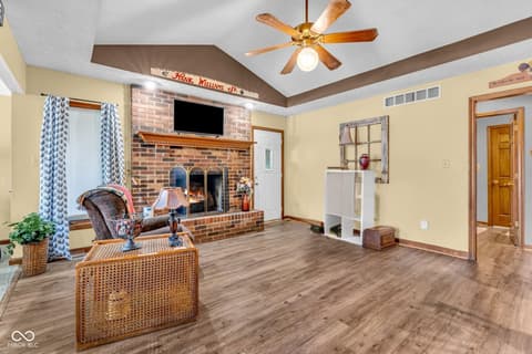 Photo of 103 Weber Court, Franklin, IN