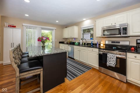 Photo of 13189 Penneagle Drive, Carmel, IN