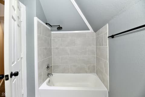 Photo of 2838 N Kenwood Avenue, Indianapolis, IN
