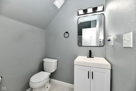 Photo of 2838 N Kenwood Avenue, Indianapolis, IN