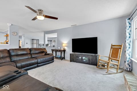 Photo of 10255 Lothbury Circle, Fishers, IN