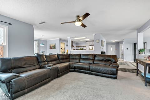 Photo of 10255 Lothbury Circle, Fishers, IN