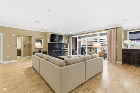 Photo of 333 Massachusetts Avenue, Indianapolis, IN