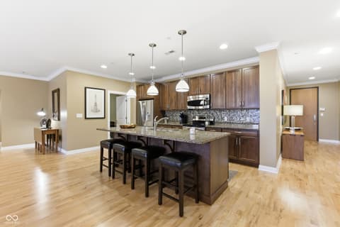 Photo of 333 Massachusetts Avenue, Indianapolis, IN
