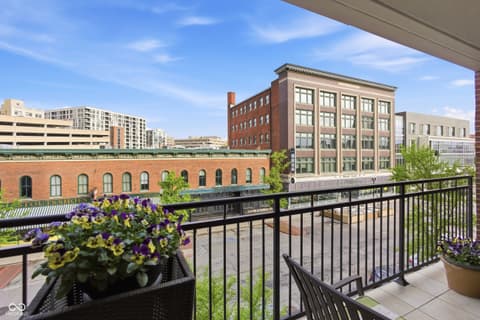 Photo of 333 Massachusetts Avenue, Indianapolis, IN