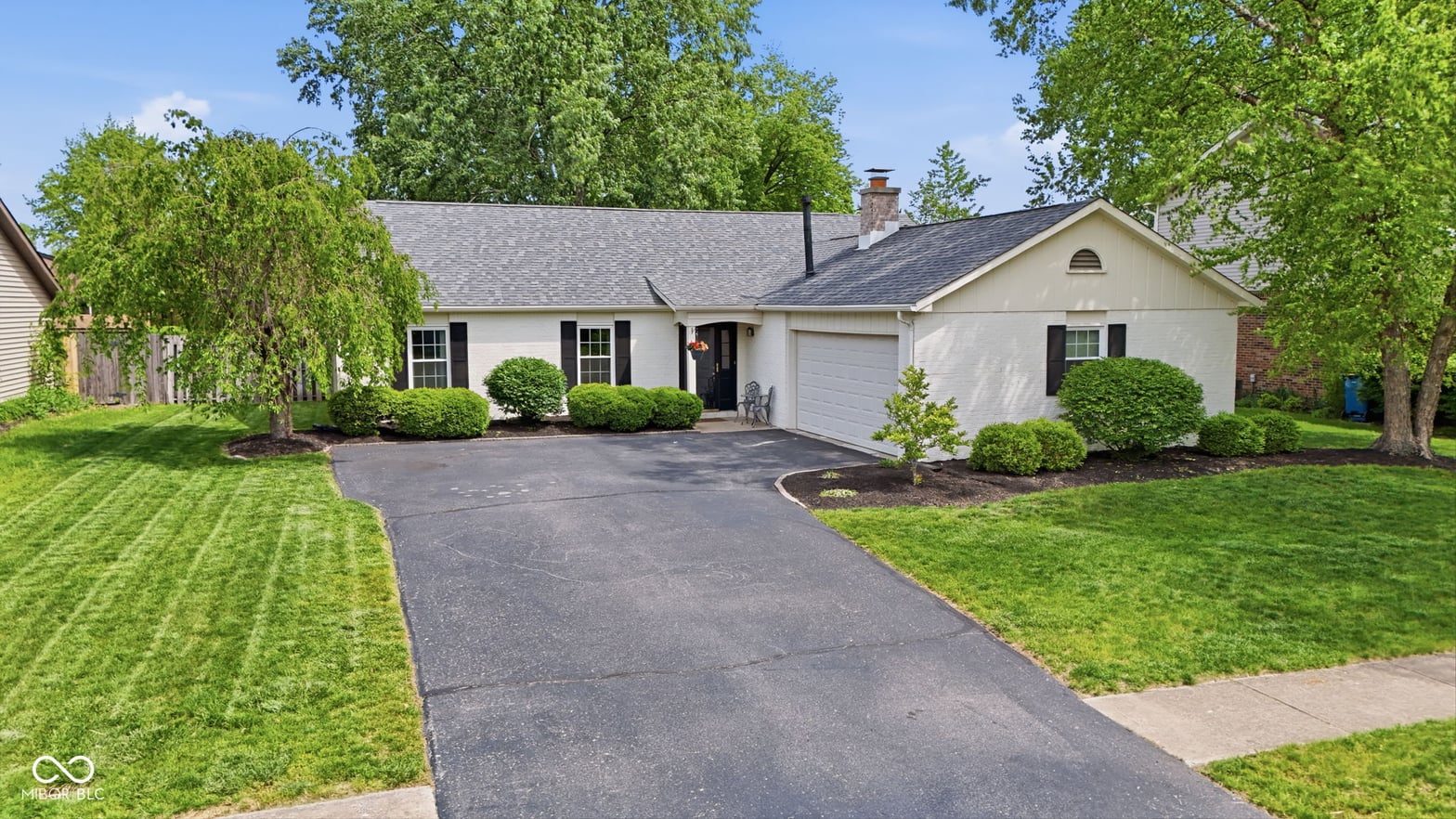 Front exterior at 624 Colbarn Drive, Fishers, IN
