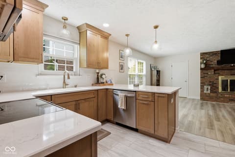 Kitchen at 624 Colbarn Drive, Fishers, IN