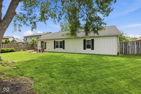 Yard at 624 Colbarn Drive, Fishers, IN