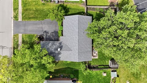 Aerial view at 624 Colbarn Drive, Fishers, IN