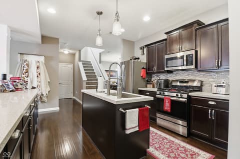 Photo of 1689 Maplewood Lane, Pendleton, IN