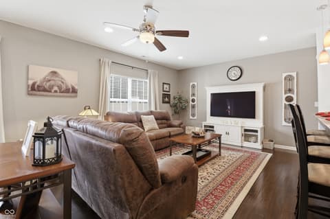 Photo of 1689 Maplewood Lane, Pendleton, IN